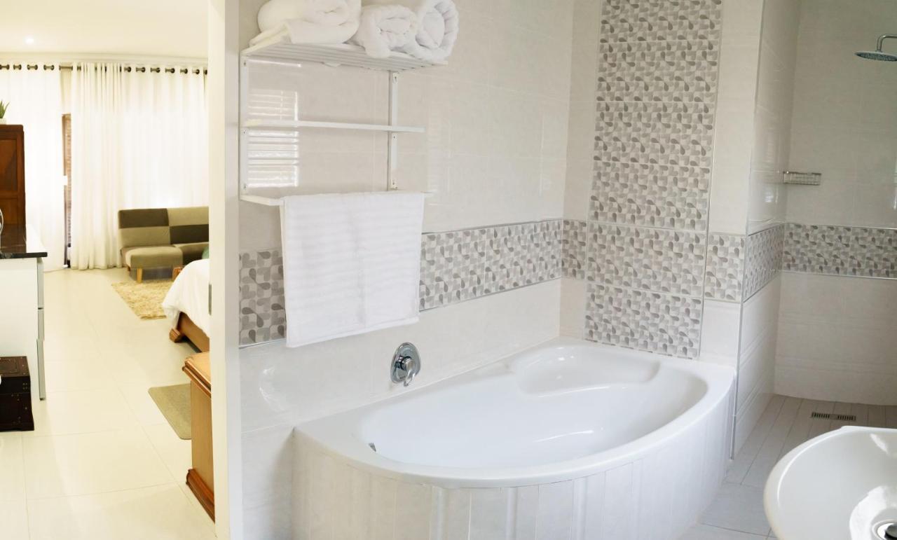 Mi Vida Guesthouse Klerksdorp Kültér fotó
