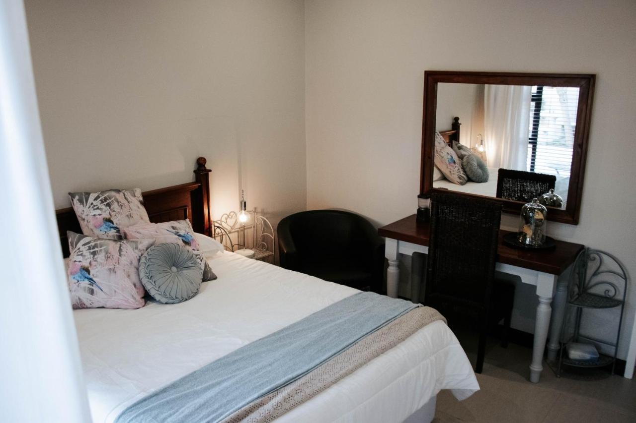 Mi Vida Guesthouse Klerksdorp Kültér fotó